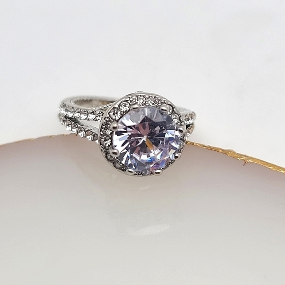 Cubic Zirconia Wedding or Cocktail Ring S925 Silver Plated - Picture 2 of 14